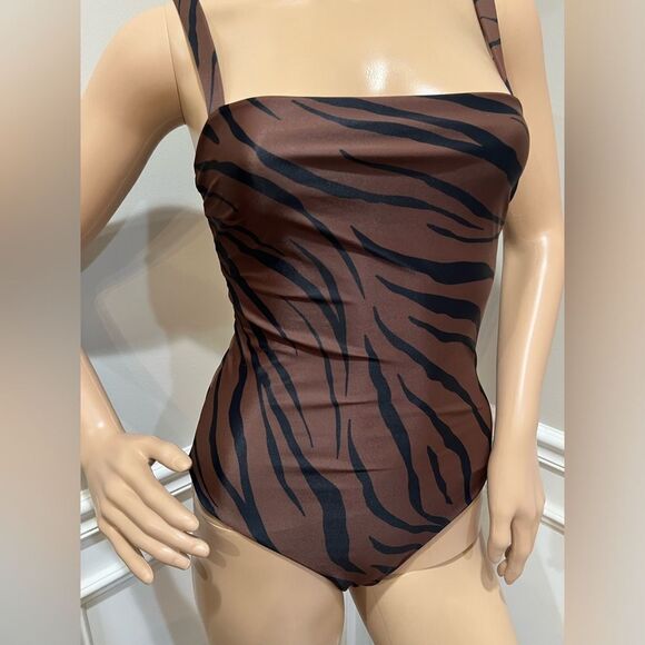NWOT Faithfull the Brand one piece swimsuit - Picture 3 of 3